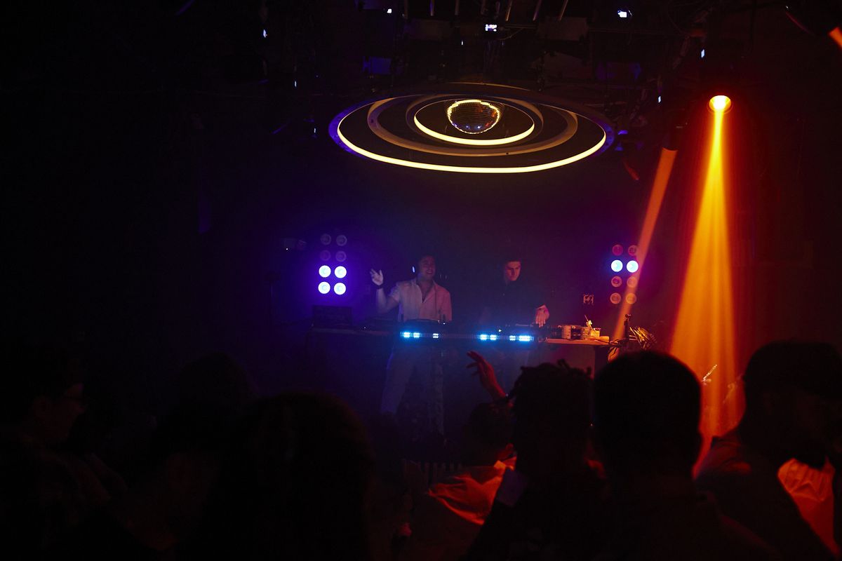 Latin House #2 crowd
